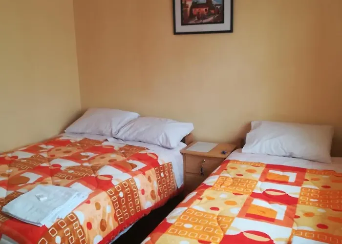 Villegas Wasi Hostal *